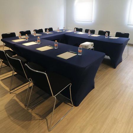 City Express Junior By Marriott Merida Altabrisa Exterior photo