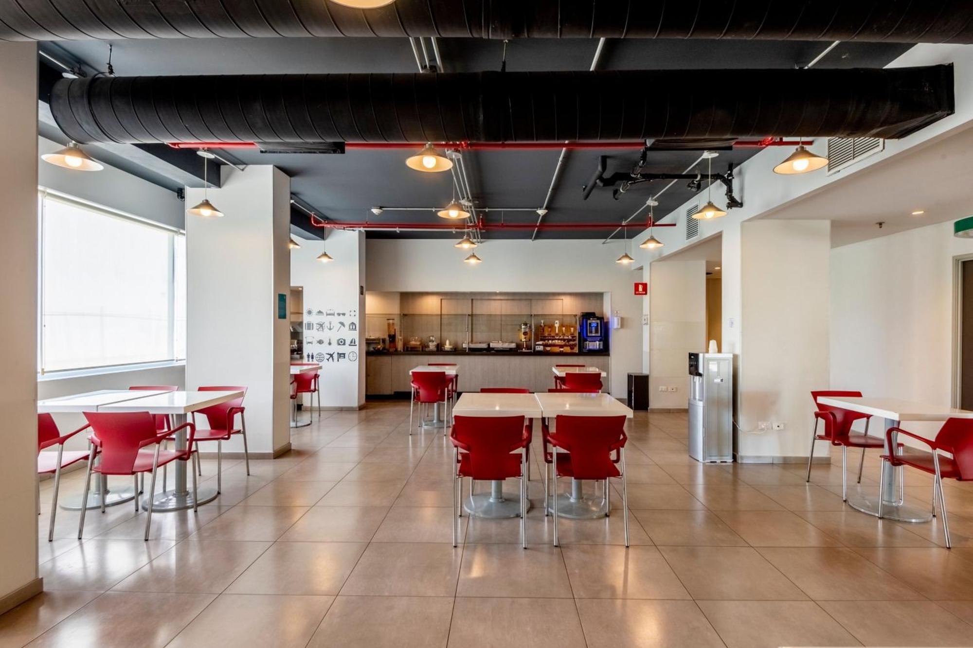 City Express Junior By Marriott Merida Altabrisa Exterior photo