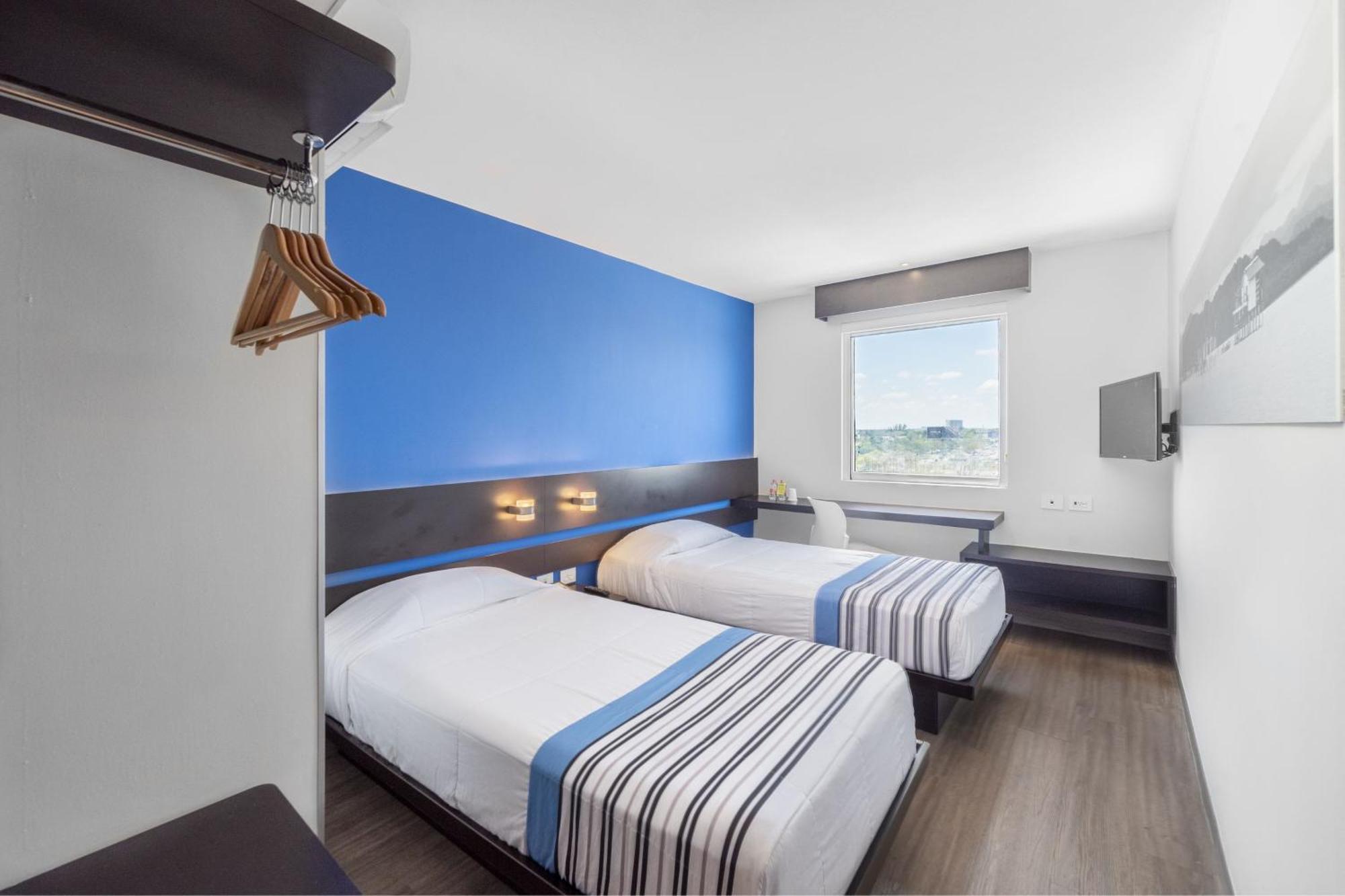 City Express Junior By Marriott Merida Altabrisa Exterior photo